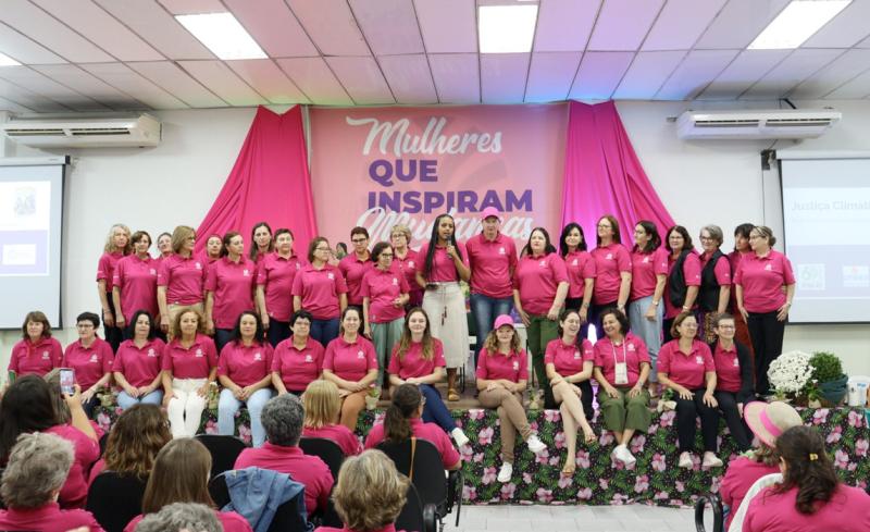 Roda de Conversa reúne mulheres para debater fronteiras e caminhos